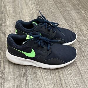 Nike Kids' Navy and Neon Green Sneakers
